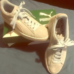 Women’s PUMA tennis